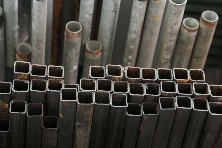 Vente de matériaux en acier laminés Gannat